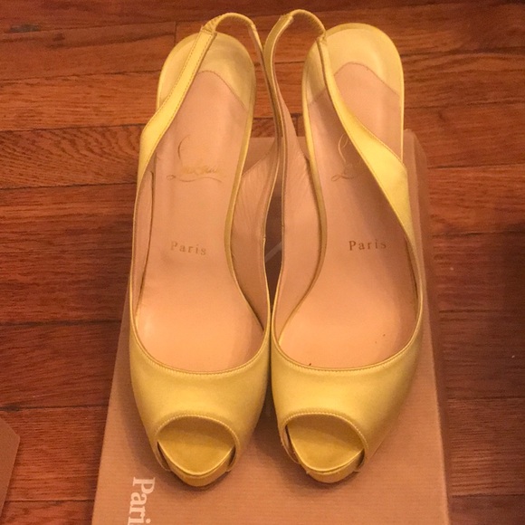 Christian Louboutin Shoes - Christian Louboutin pumps